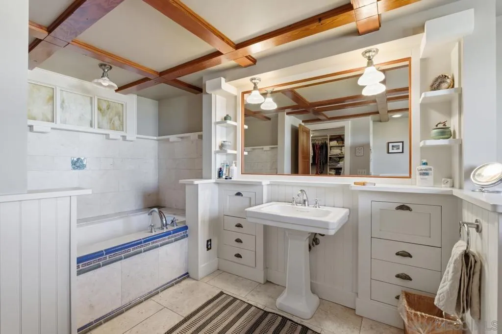4511 Santa Cruz Avenue, San Diego, California 92107 home-pic-21
