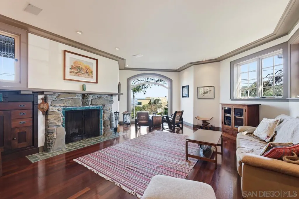 4511 Santa Cruz Avenue, San Diego, California 92107 home-pic-36