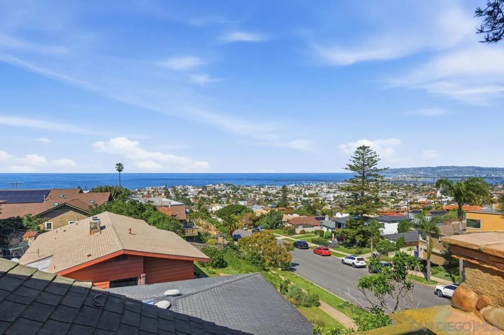 4511 Santa Cruz Avenue, San Diego, California 92107 home-pic-30