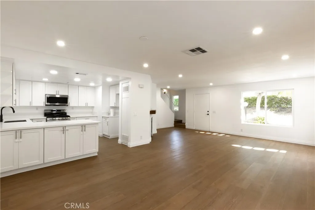 24220 Sylvan Glen B, Diamond Bar, California 91765 home-pic-1