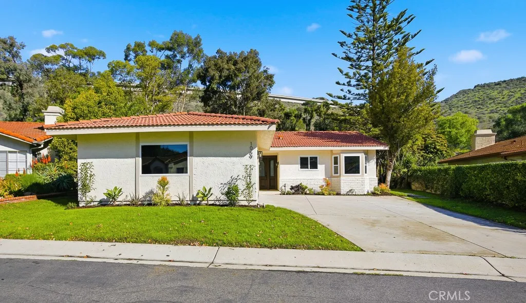 1069 Belleza Street, Camarillo, California 93012 home-pic-3