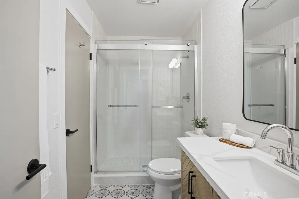1069 Belleza Street, Camarillo, California 93012 home-pic-37