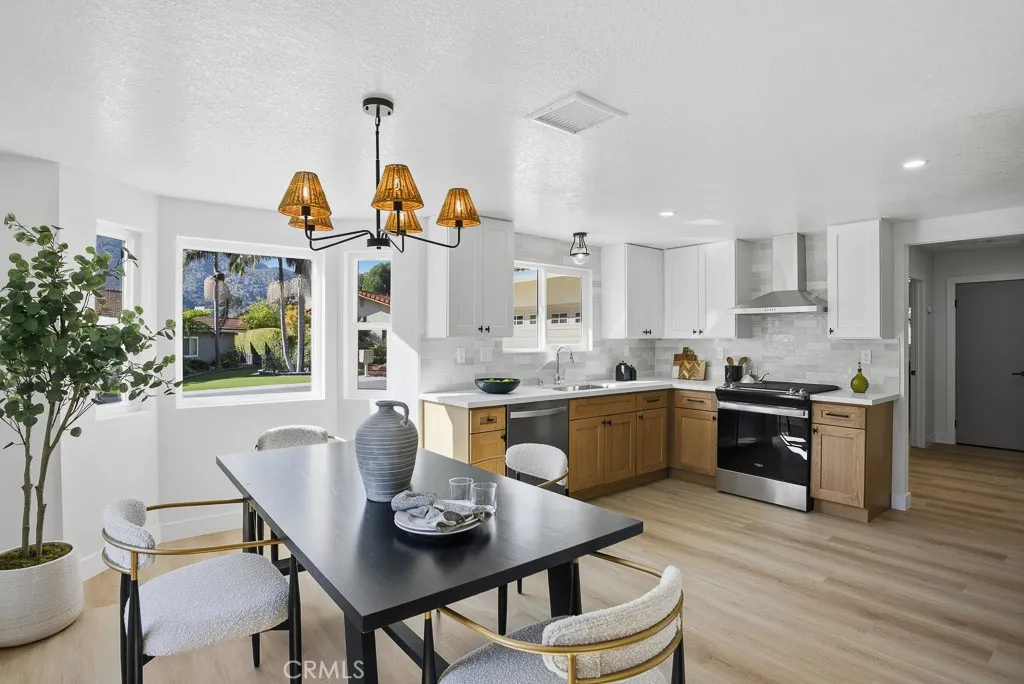 1069 Belleza Street, Camarillo, California 93012 home-pic-17