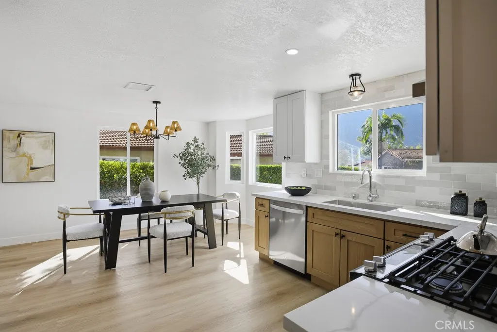 1069 Belleza Street, Camarillo, California 93012 home-pic-9