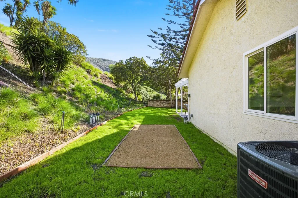 1069 Belleza Street, Camarillo, California 93012 home-pic-46