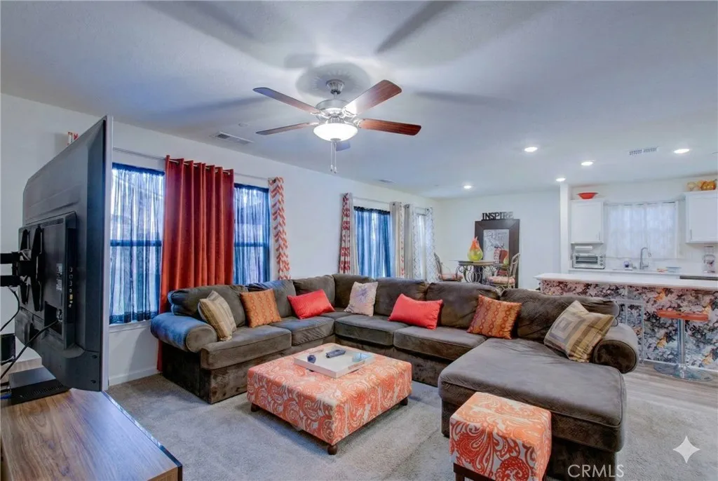 295 Bryce Canyon Court, Merced, California 95341 home-pic-7