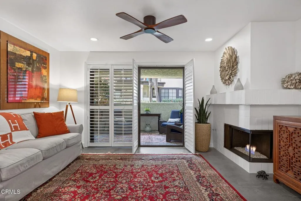4430 Antigua Way, Oxnard, California 93035 home-pic-17