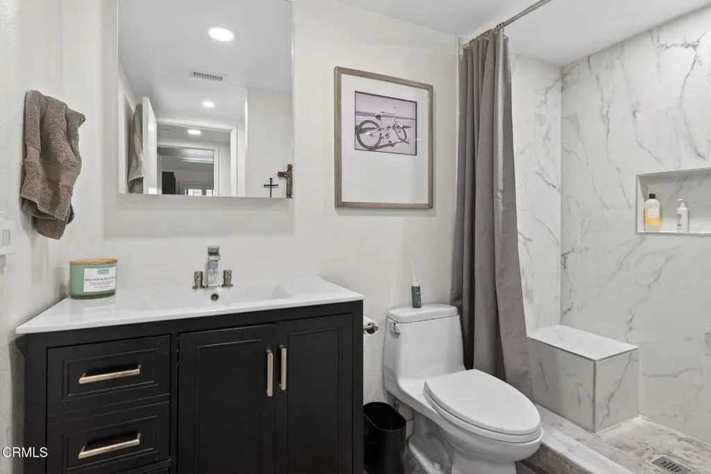 4430 Antigua Way, Oxnard, California 93035 home-pic-39