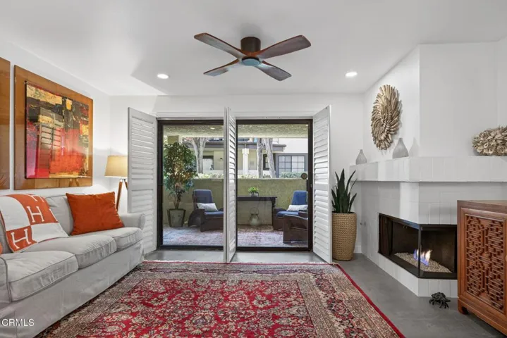 13-web-or-mls-UpmarketMedia-4430Ant-021