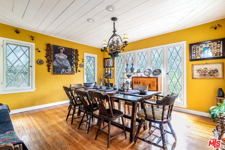 8066 Woodland Lane, Los Angeles, California 90046