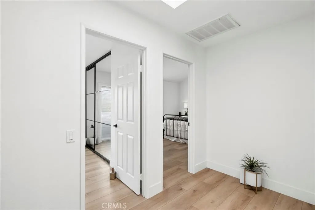 133 Cecil Place B, Costa Mesa, California 92627 home-pic-22