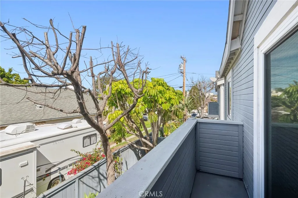 133 Cecil Place B, Costa Mesa, California 92627 home-pic-26