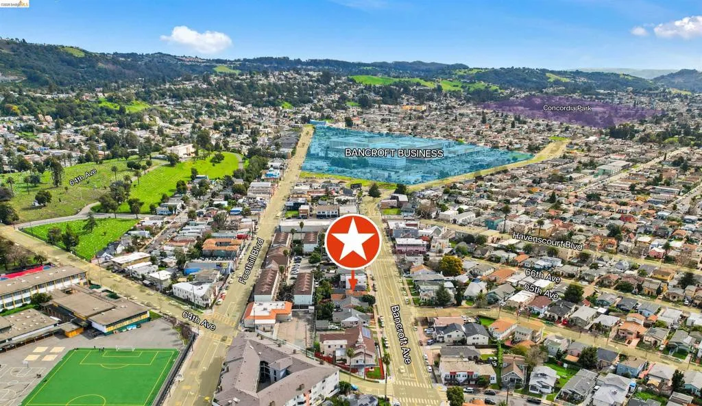 6504 6504 Bancroft Ave, Oakland, California 94605 home-pic-3