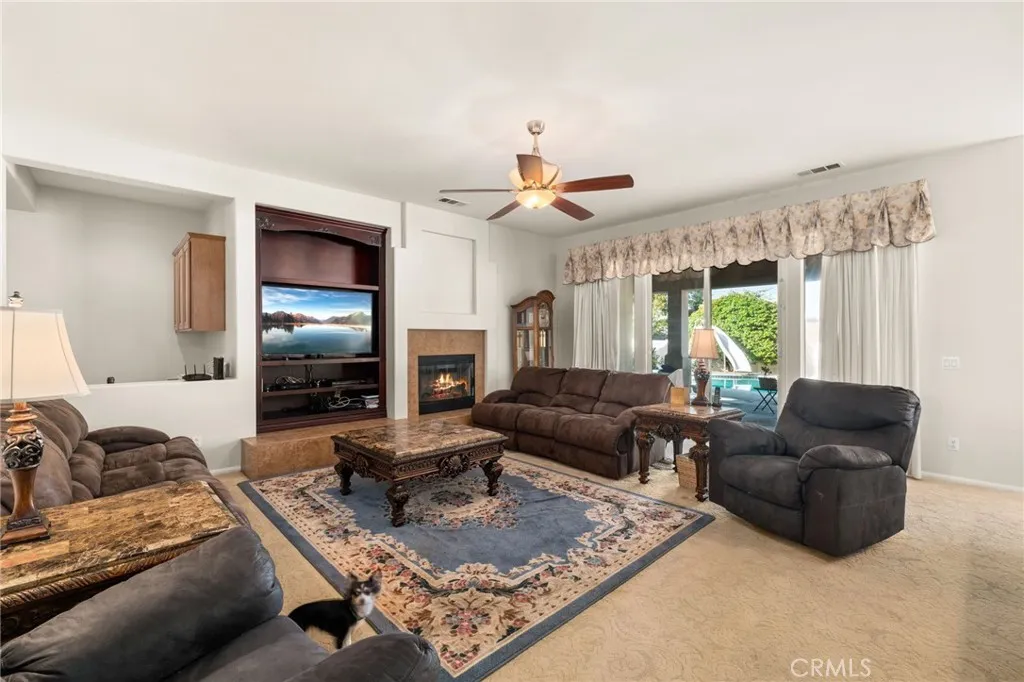 4683 Viaggio Circle, Jurupa Valley, California 92509 home-pic-15