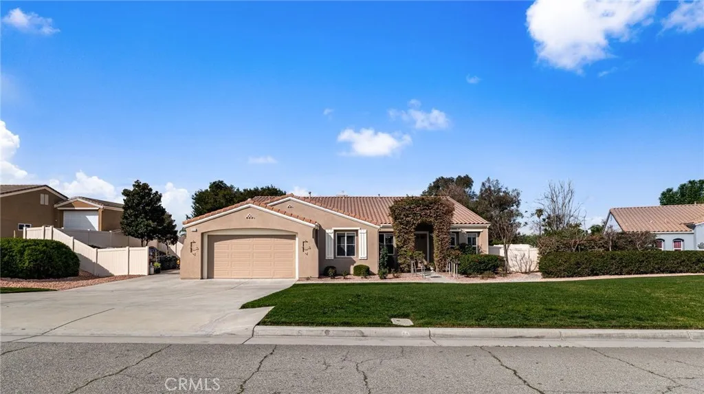 4683 Viaggio Circle, Jurupa Valley, California 92509 home-pic-10
