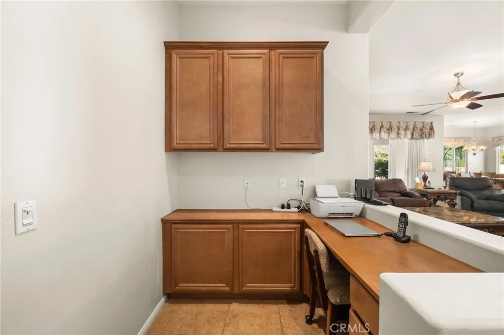 4683 Viaggio Circle, Jurupa Valley, California 92509 home-pic-26