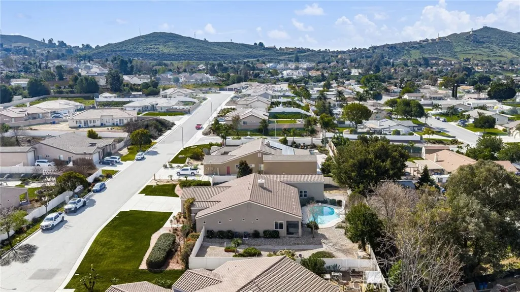 4683 Viaggio Circle, Jurupa Valley, California 92509 home-pic-60