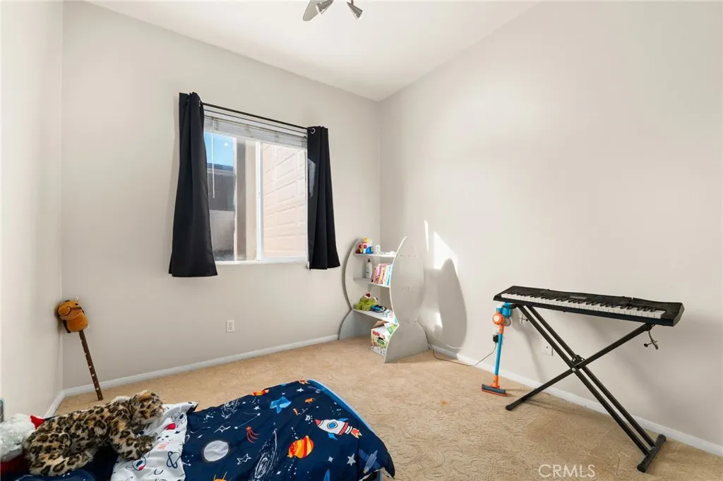 4683 Viaggio Circle, Jurupa Valley, California 92509 home-pic-30
