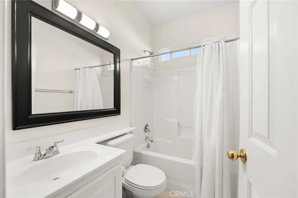 12554 Desert Springs, Eastvale, California 91752 home-pic-16