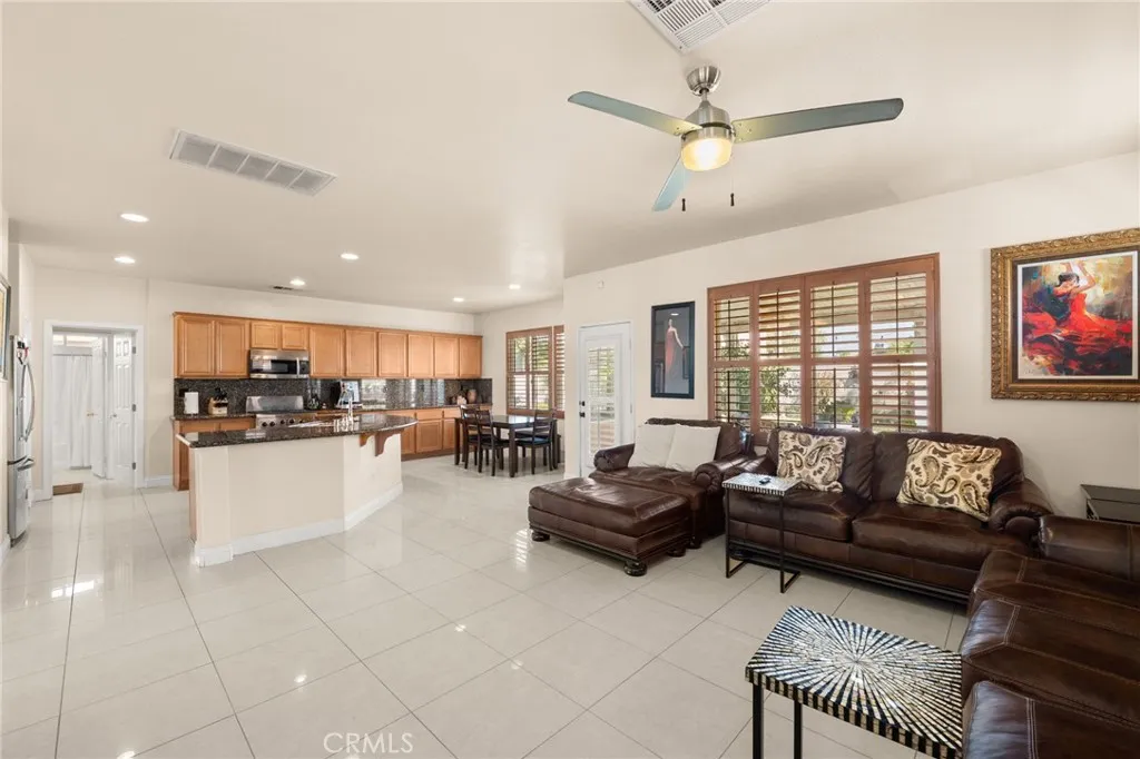 12554 Desert Springs, Eastvale, California 91752 home-pic-12