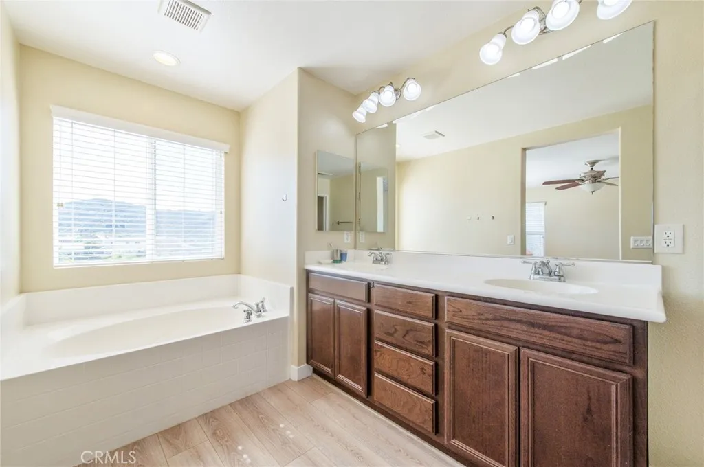 34137 Camelina, Lake Elsinore, California 92532 home-pic-19