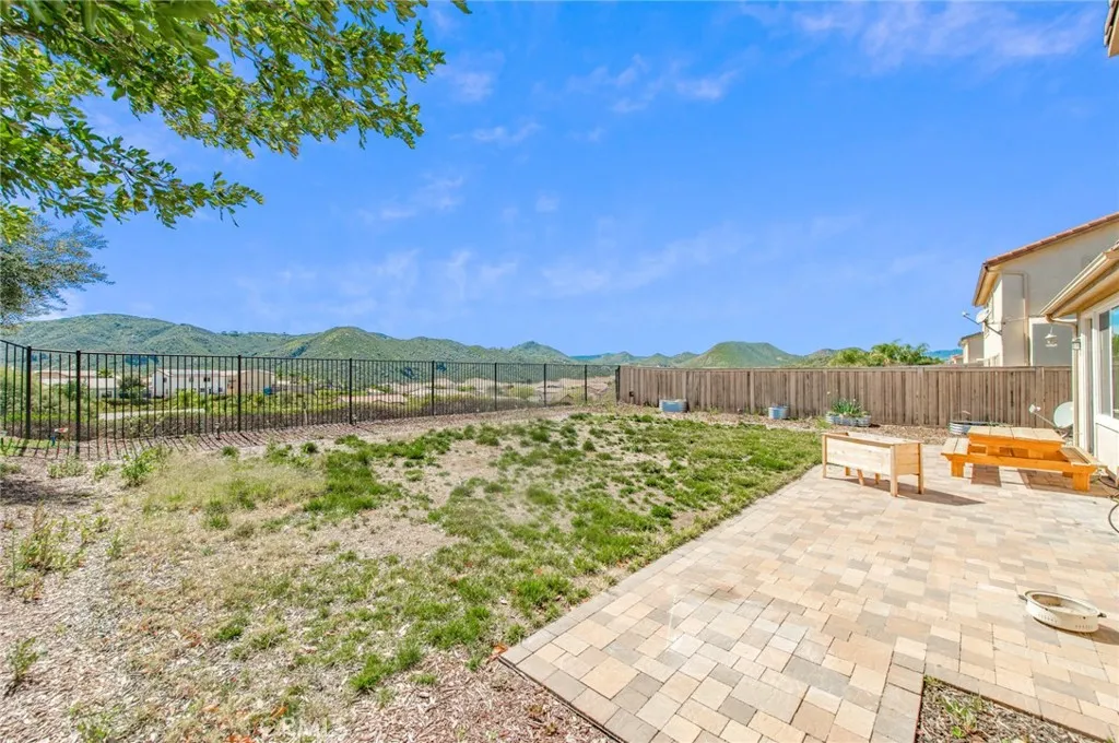 34137 Camelina, Lake Elsinore, California 92532 home-pic-2