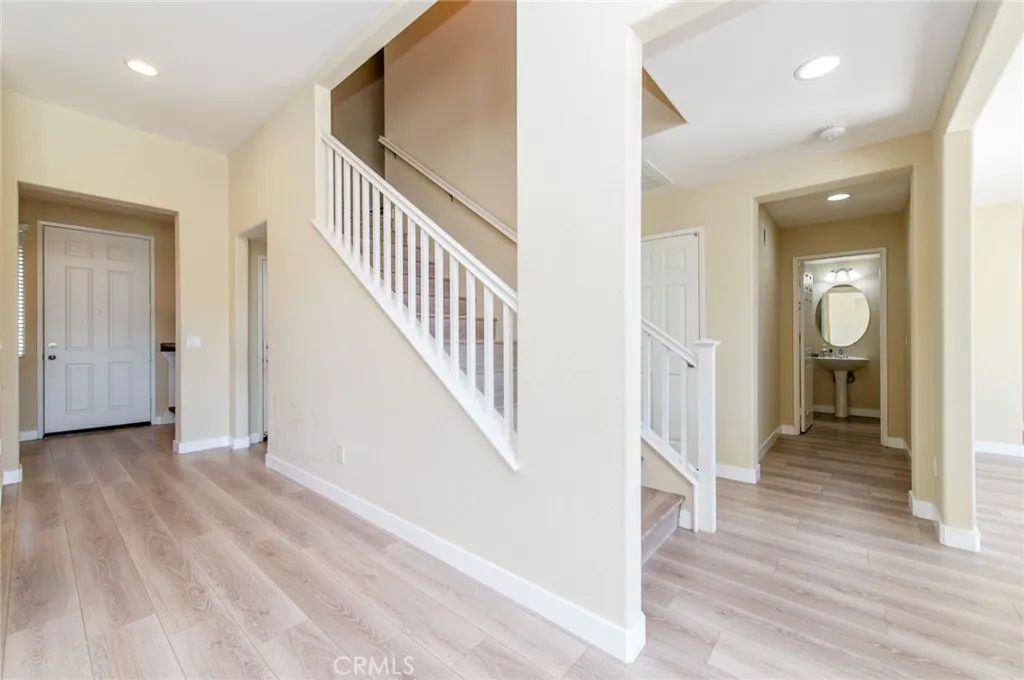 34137 Camelina, Lake Elsinore, California 92532 home-pic-15