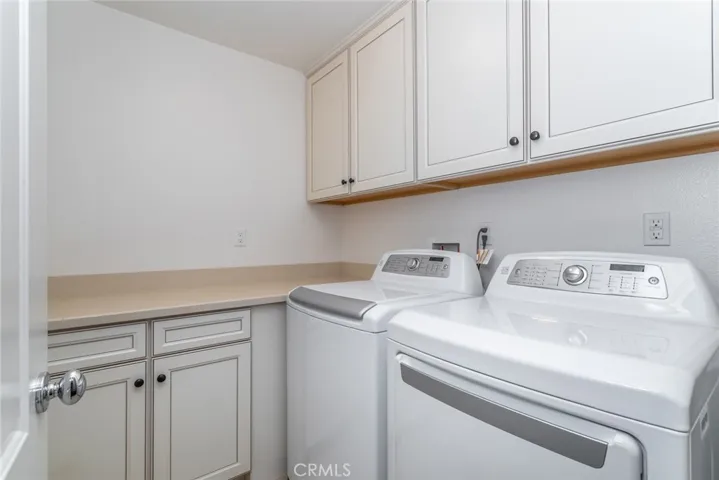 Downstairs Laundry Room