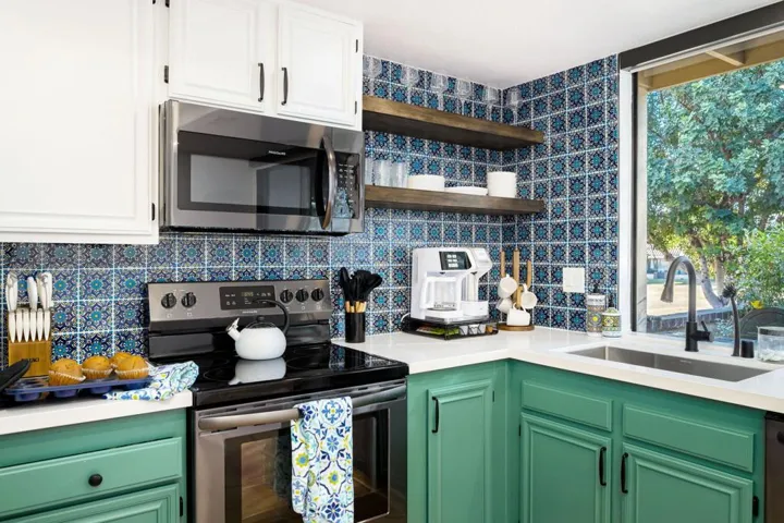 23-web-or-mls-FB_Monterey_1022_023