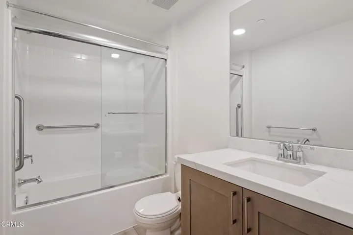 Hall Bathroom