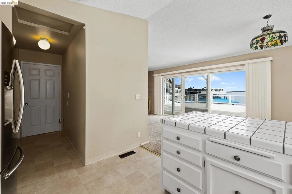 1147 1147 Willow Lake Rd, Discovery Bay, California 94505 home-pic-23