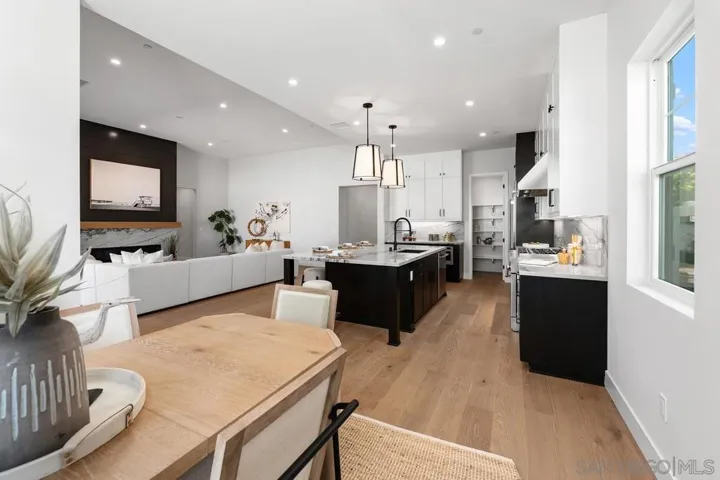 1720 California St., Oceanside, California 92054