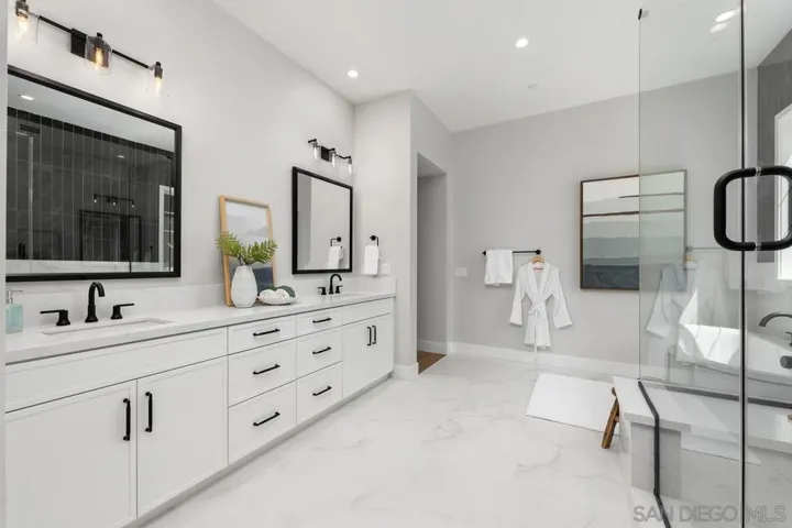 1720 California St., Oceanside, California 92054