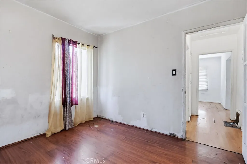 9949 Covello, Burbank, California 91504 home-pic-7