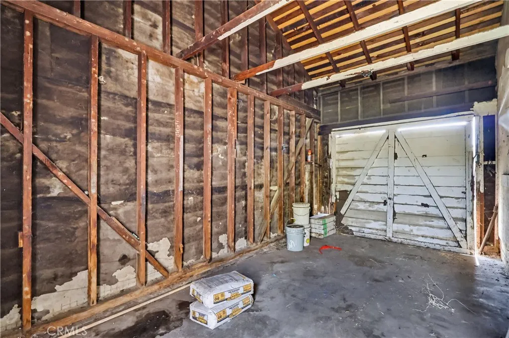 9949 Covello, Burbank, California 91504 home-pic-14
