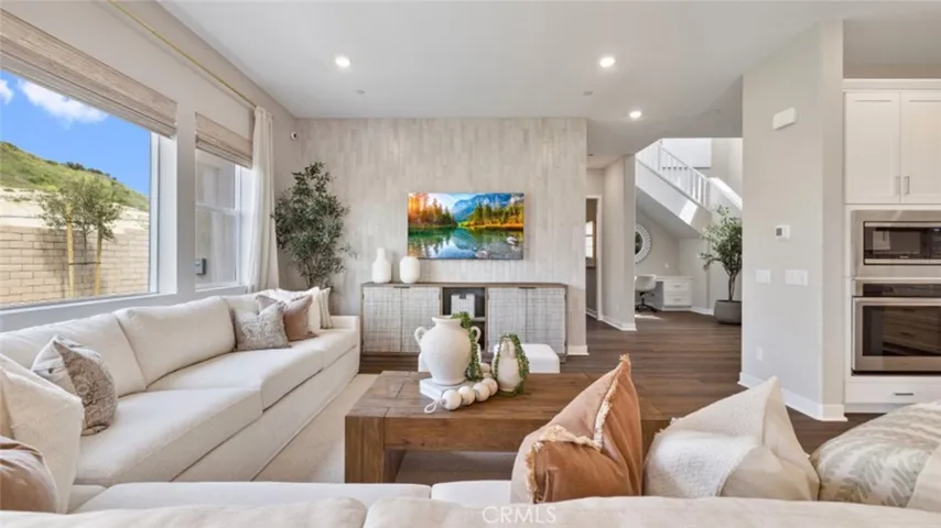 Photos shown are of model only- not actual homesite.