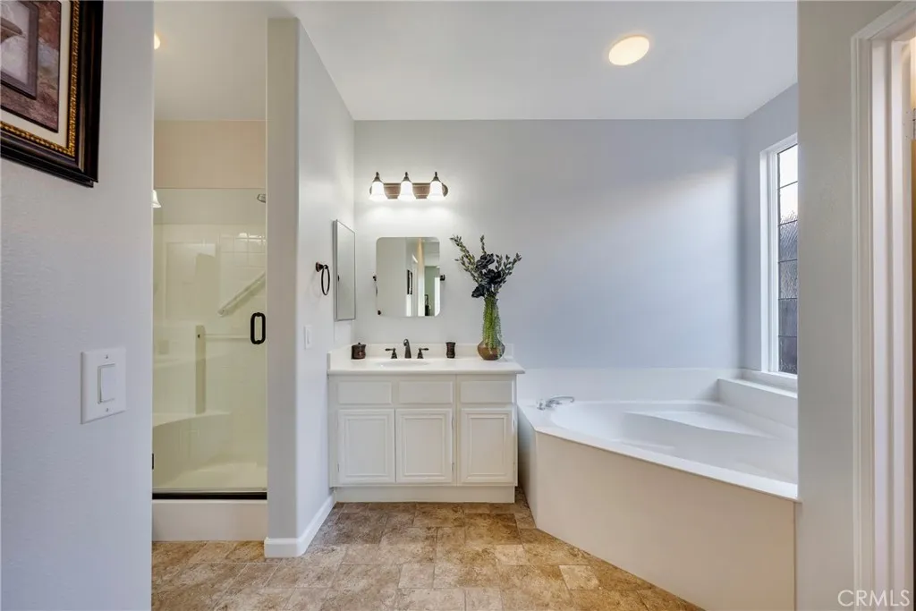 Primary Suite Bathroom
