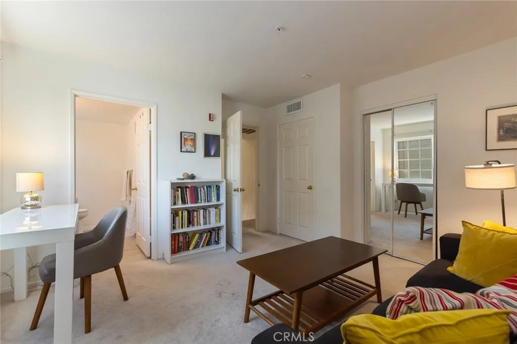 11445 Moorpark, Studio City, California 91602 home-pic-44