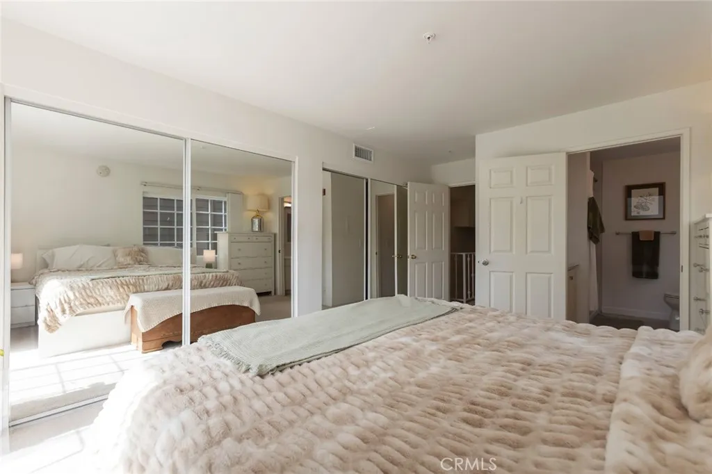 11445 Moorpark, Studio City, California 91602 home-pic-34