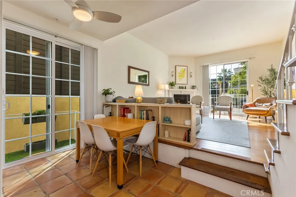 11445 Moorpark, Studio City, California 91602 home-pic-2