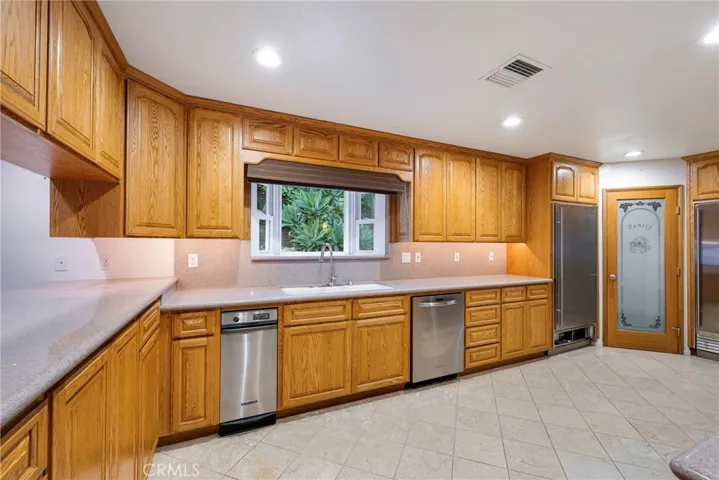 15000 Pintura, Hacienda Heights, California 91745