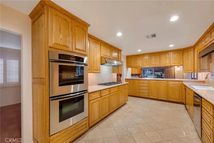 15000 Pintura, Hacienda Heights, California 91745