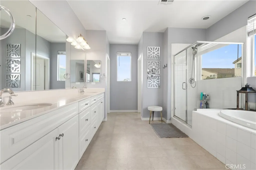 17000 Jeanne, Fontana, California 92336 home-pic-19