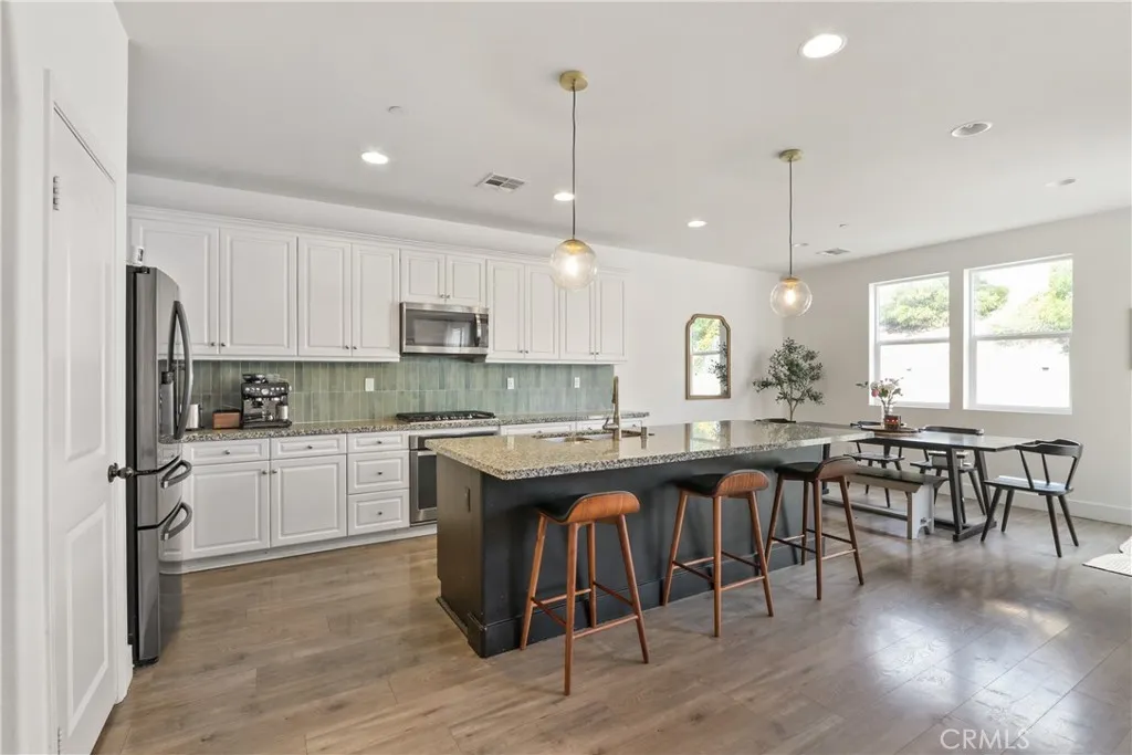 17000 Jeanne, Fontana, California 92336 home-pic-7