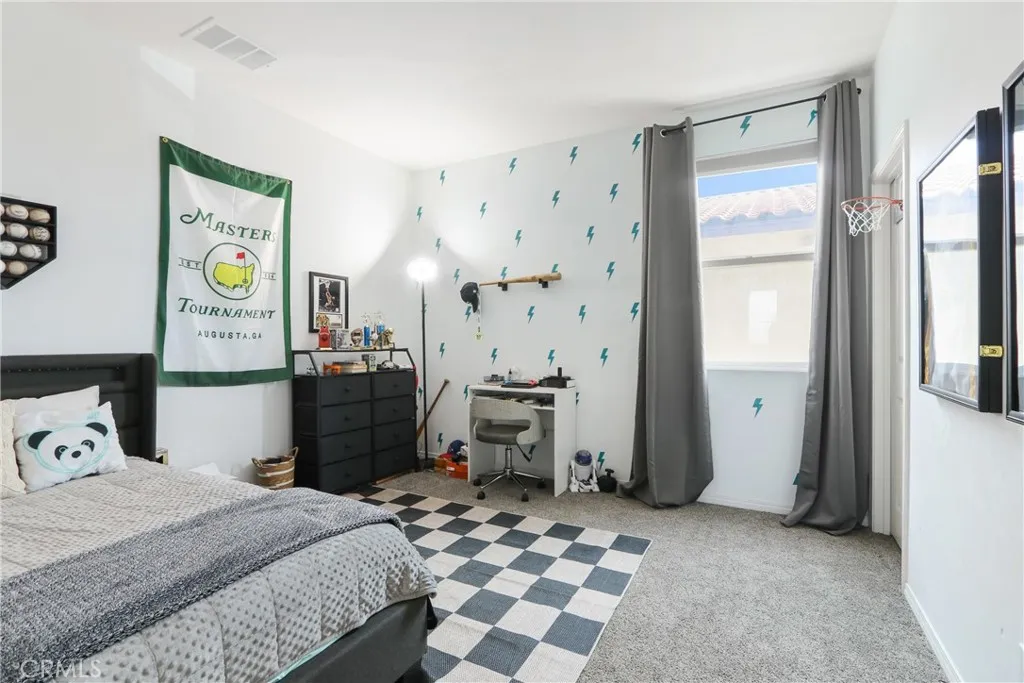 17000 Jeanne, Fontana, California 92336 home-pic-15