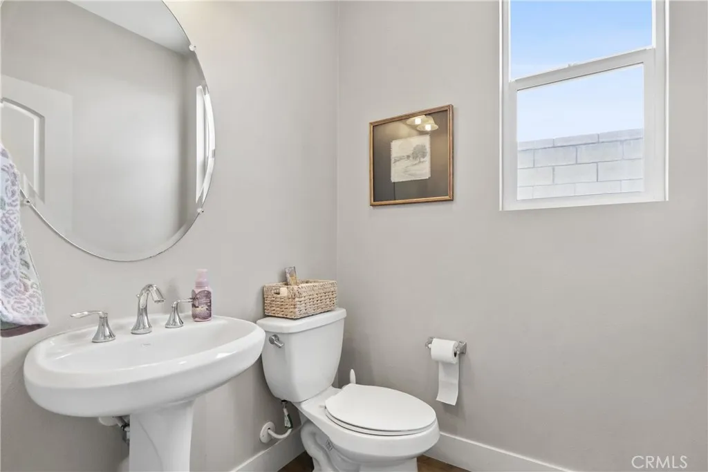 17000 Jeanne, Fontana, California 92336 home-pic-4