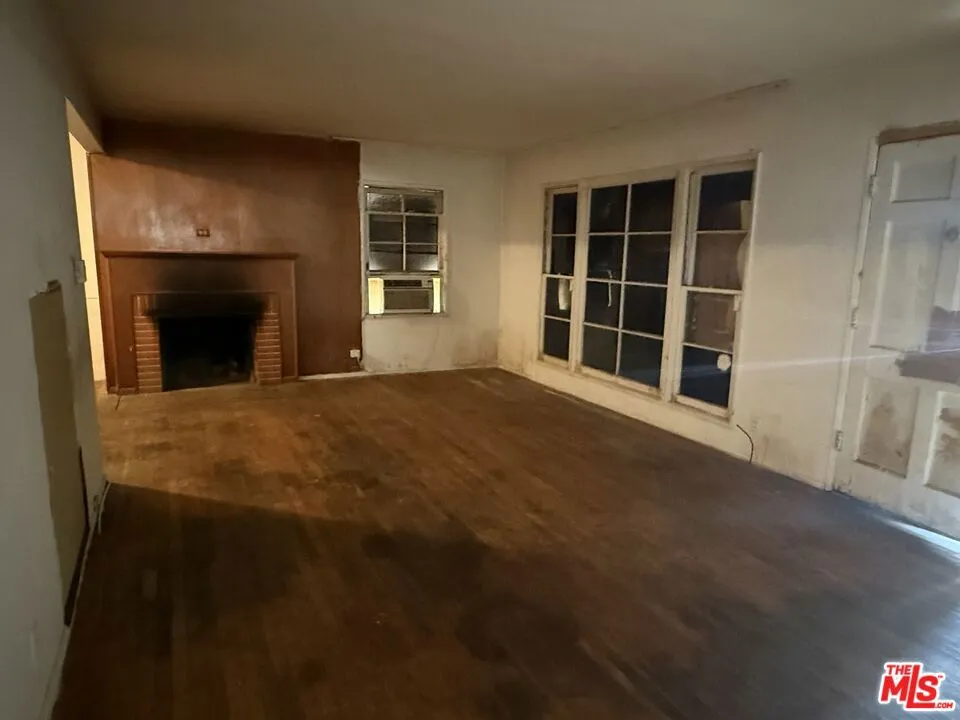 3520 Carmona Avenue, Los Angeles, California 90016 home-pic-12