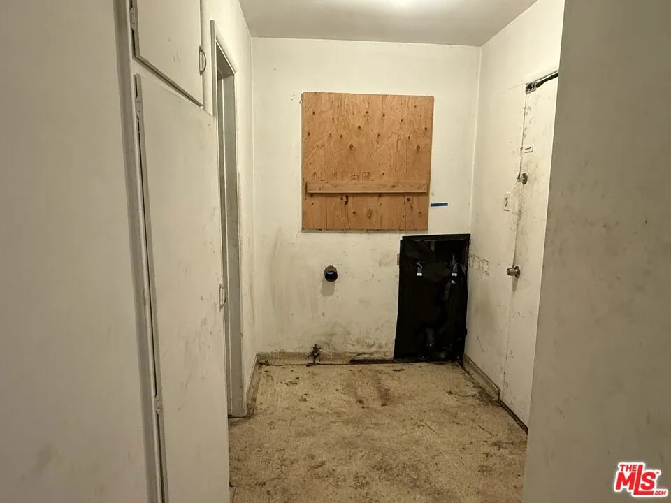 3520 Carmona Avenue, Los Angeles, California 90016 home-pic-10