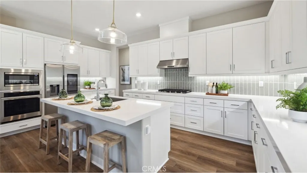 24531 Via La Sombrilla, Valencia, California 91354 home-pic-1