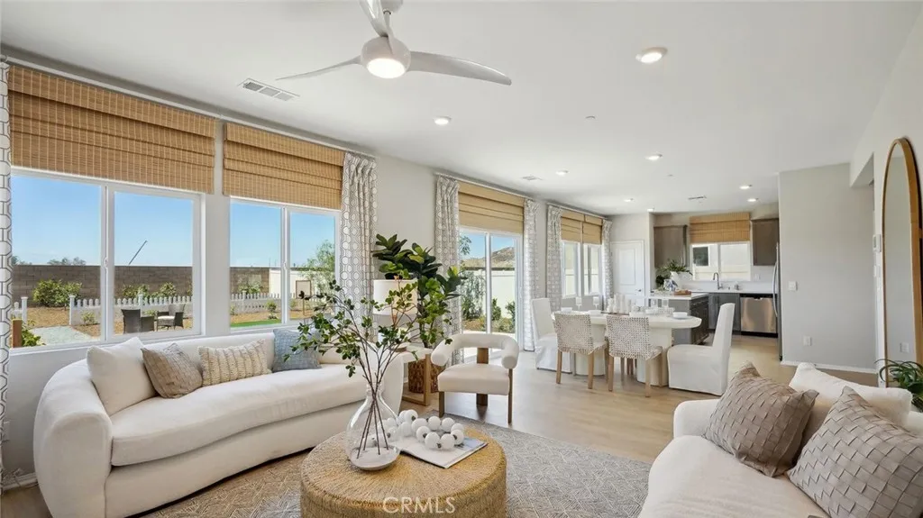 31337 Burflower Drive, Winchester, California 92596 home-pic-25
